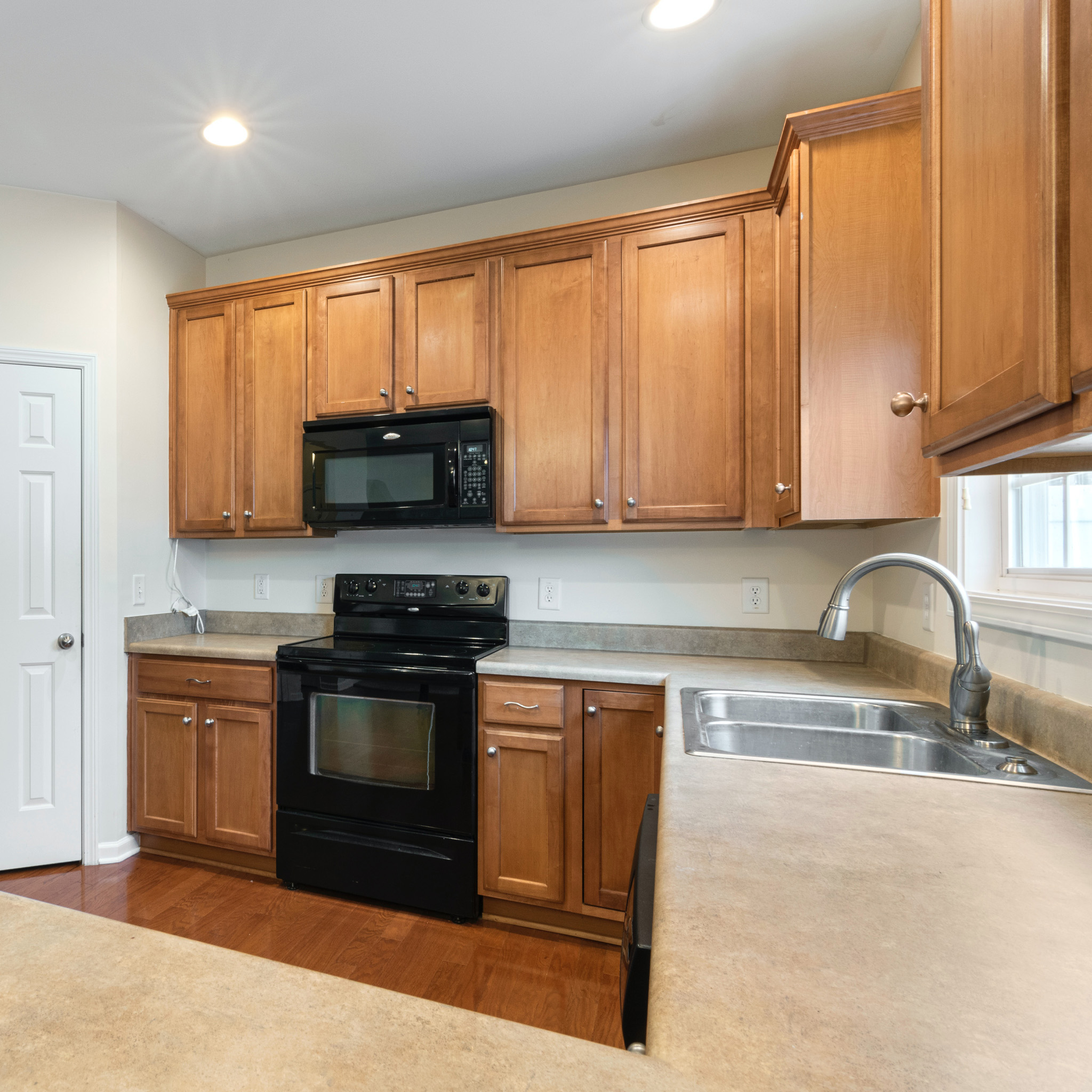 wooden kitchen cabinet